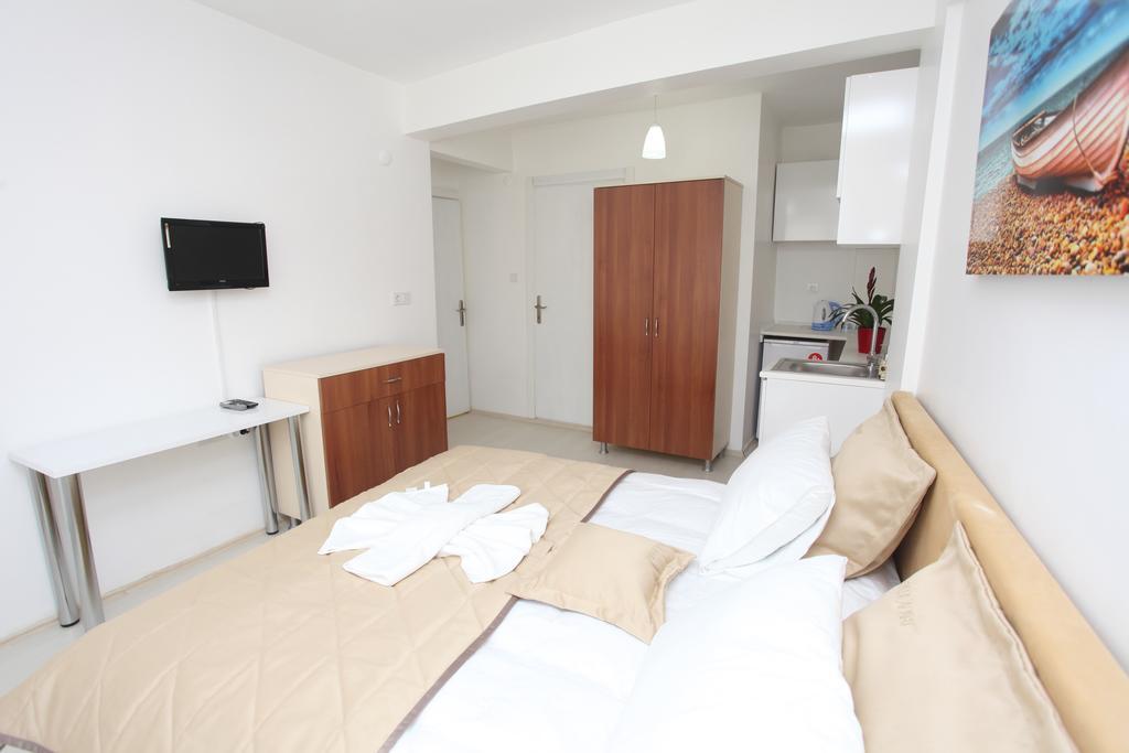 Nicoleport Hotel Истанбул Стая снимка