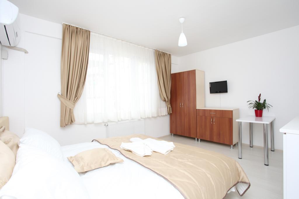 Nicoleport Hotel Истанбул Стая снимка