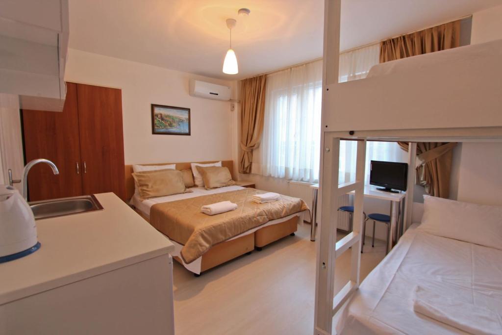 Nicoleport Hotel Истанбул Стая снимка